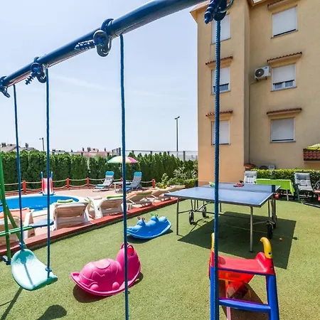 Pool&garden