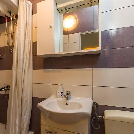 Pool&garden Apartment