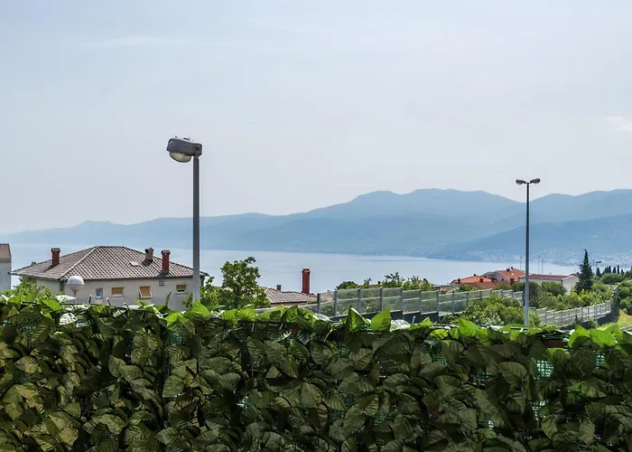 Apartman Pool&garden Fiume